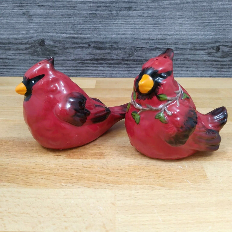 Load image into Gallery viewer, Red Cardinal Salt Pepper Male & Female Set Ceramic Love Birds by Blue Sky