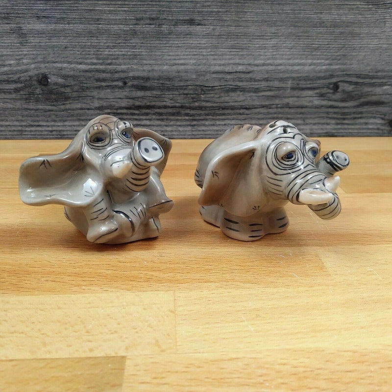 Load image into Gallery viewer, Elephants Salt and Pepper Set Collectible by Blue Sky Clayworks