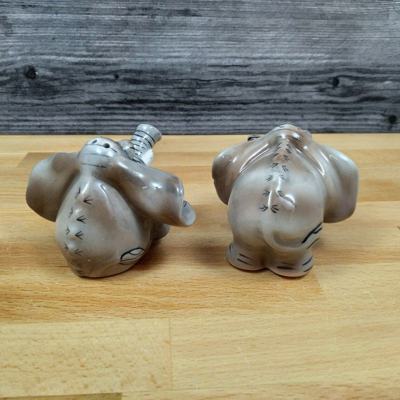 Load image into Gallery viewer, Elephants Salt and Pepper Set Collectible by Blue Sky Clayworks