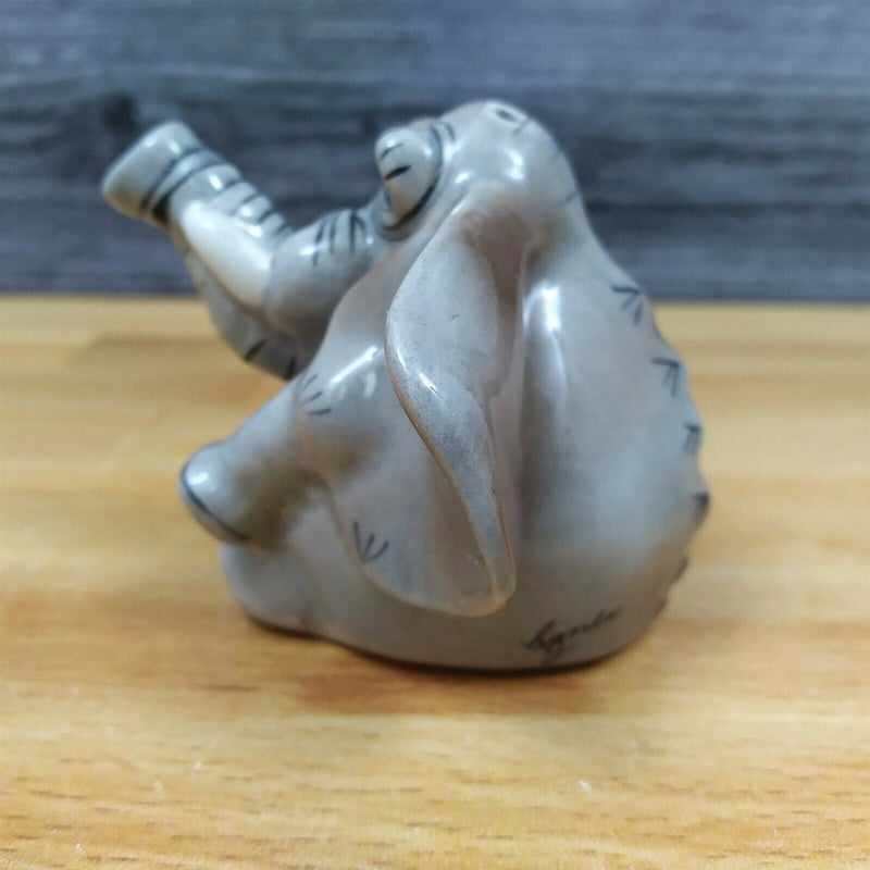 Load image into Gallery viewer, Elephants Salt and Pepper Set Collectible by Blue Sky Clayworks