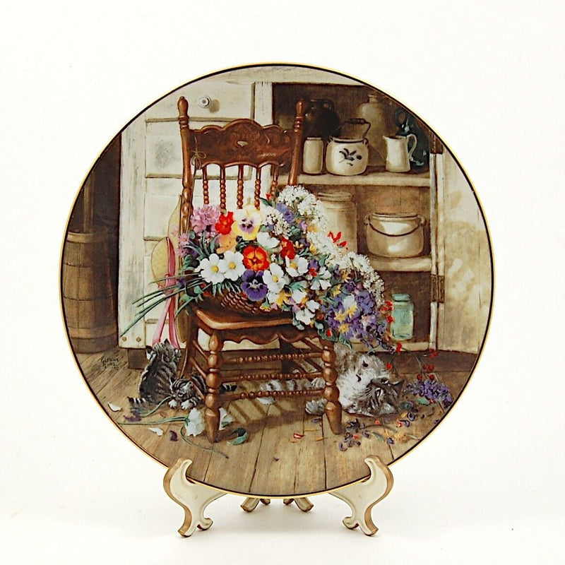 Load image into Gallery viewer, Collector Plate Country Cuttings by W S George Floral flower Scene 1990