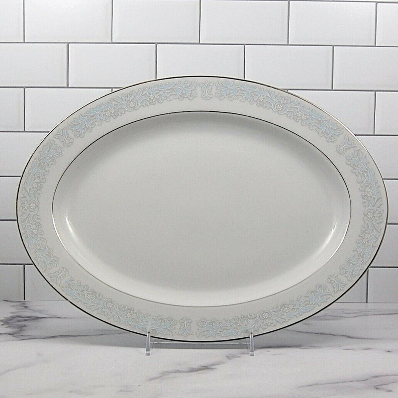 Load image into Gallery viewer, Bluedale Oval Serving Platter 10" Ceramic Blue White Flowers by Fine China Japan