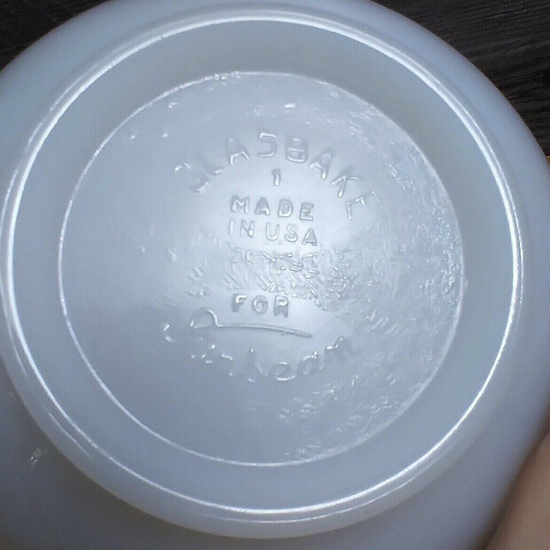 Load image into Gallery viewer, Glasbake Sunbeam Small Milk Glass Mixing Bowl with Pour Spout Made in USA