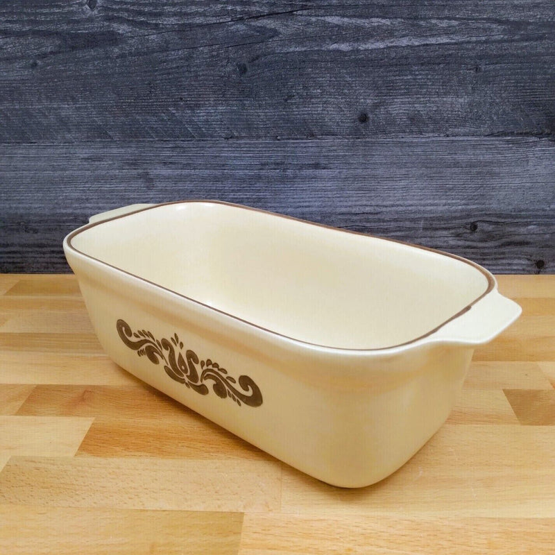 Load image into Gallery viewer, Pfaltzgraff Village Baking Loaf Pan Tan Brown Castle Mark 2 QT USA Made 235