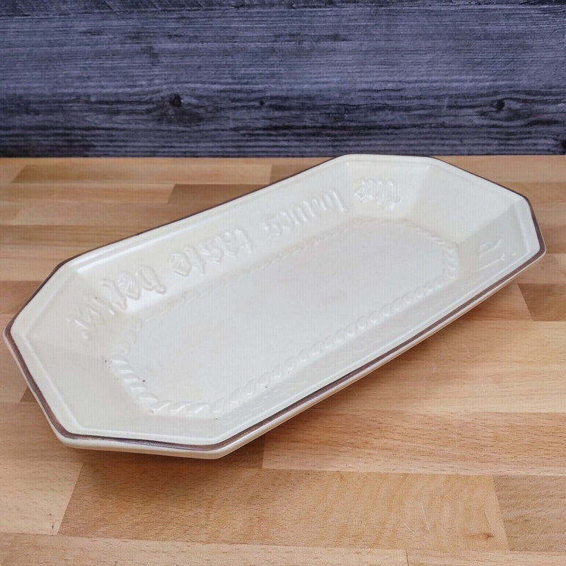 Load image into Gallery viewer, Pfaltzgraff Village 12” Bread Tray Server Tan Brown Castle Mark 529