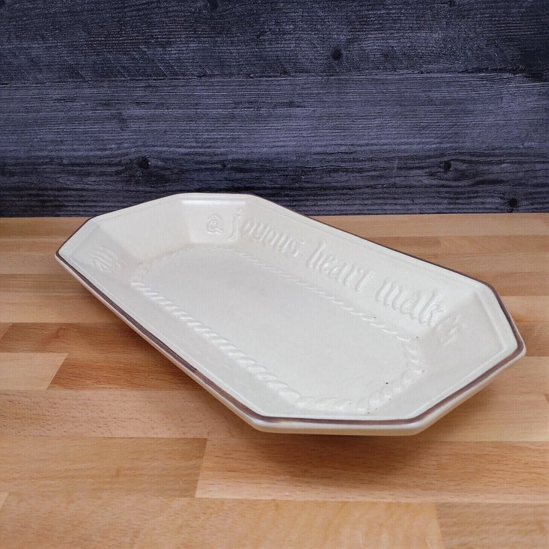 Load image into Gallery viewer, Pfaltzgraff Village 12” Bread Tray Server Tan Brown Castle Mark 529