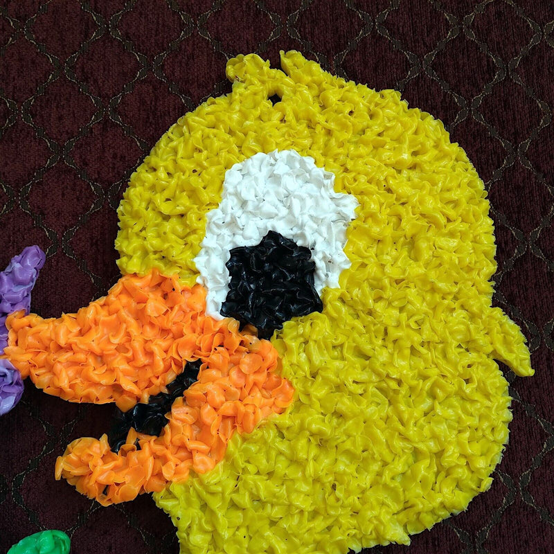 Load image into Gallery viewer, Plastic Popcorn Décor Chick Flowers Tulips Floral Decorations