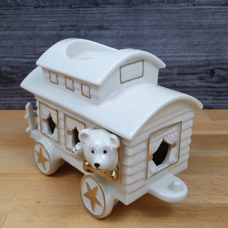 Load image into Gallery viewer, Mikasa Elegance Train 3 Pieces Candle Holder Interlocking Set Fk001 Holiday