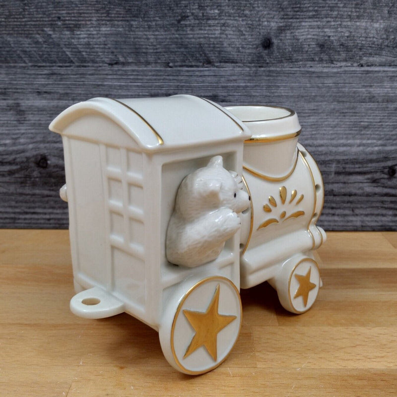 Load image into Gallery viewer, Mikasa Elegance Train 3 Pieces Candle Holder Interlocking Set Fk001 Holiday