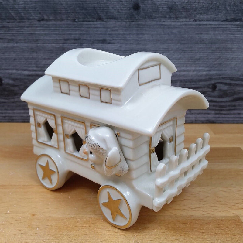 Load image into Gallery viewer, Mikasa Elegance Train 3 Pieces Candle Holder Interlocking Set Fk001 Holiday