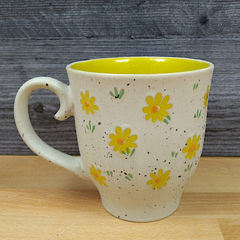 Load image into Gallery viewer, Yellow Daisy Floral Coffee Mug 18oz(532ml) Embossed Beverage Tea Cup by Blue Sky
