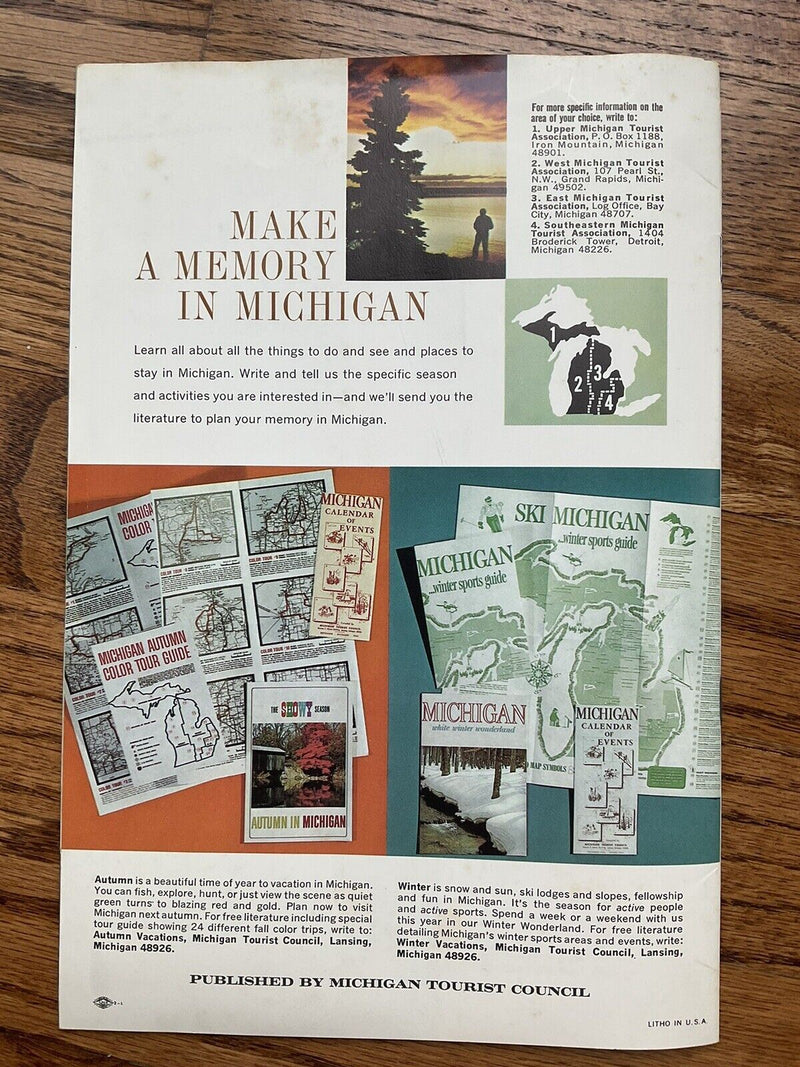 Load image into Gallery viewer, 1960s Magic of Michigan Photo Travel Booklet