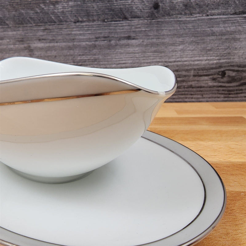 Load image into Gallery viewer, Noritake China Grayson Gravy Boat with Attached Underplate Vintage Japan 5697