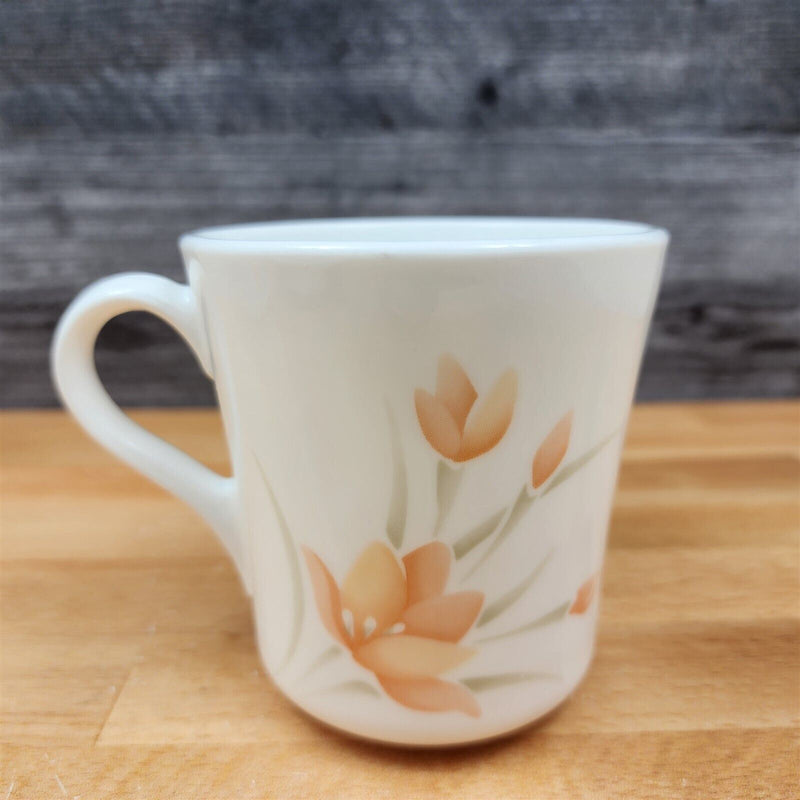 Load image into Gallery viewer, Corelle Corning Peach Floral Tea Cup & Saucer 4 Set Coffee Mugs White Ceramic