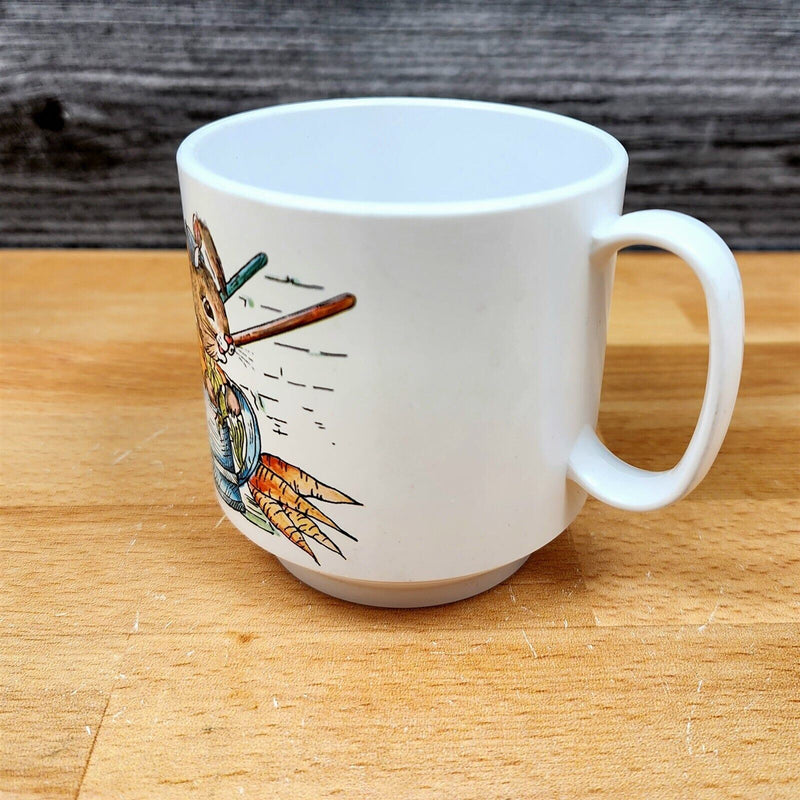 Load image into Gallery viewer, Oneida Ware Peter Rabbit Melmac Plastic Melamine Cup 4309 1970's