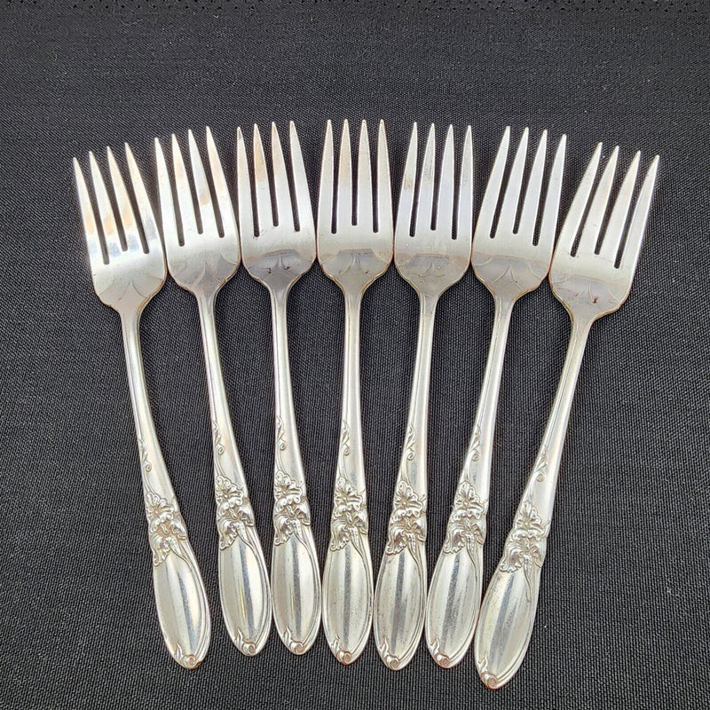 Load image into Gallery viewer, Oneida Community 1953 White Orchid Set Of 7 Silverplated Salad Forks