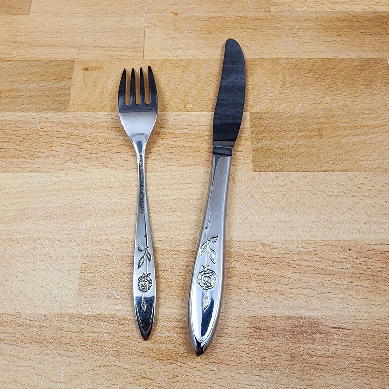 Load image into Gallery viewer, Oneida MY ROSE Youth Knife and Fork Set Community Stainless Flatware
