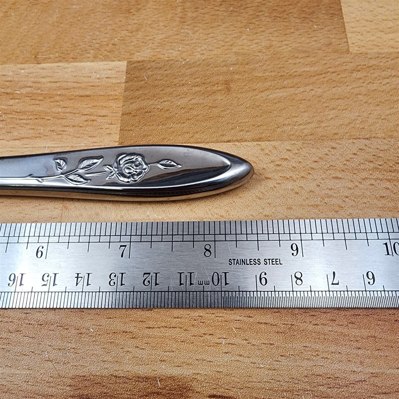 Load image into Gallery viewer, Oneida MY ROSE Hollow Knife Set of 4 Community Stainless Flatware 8 1/2" (22cm)