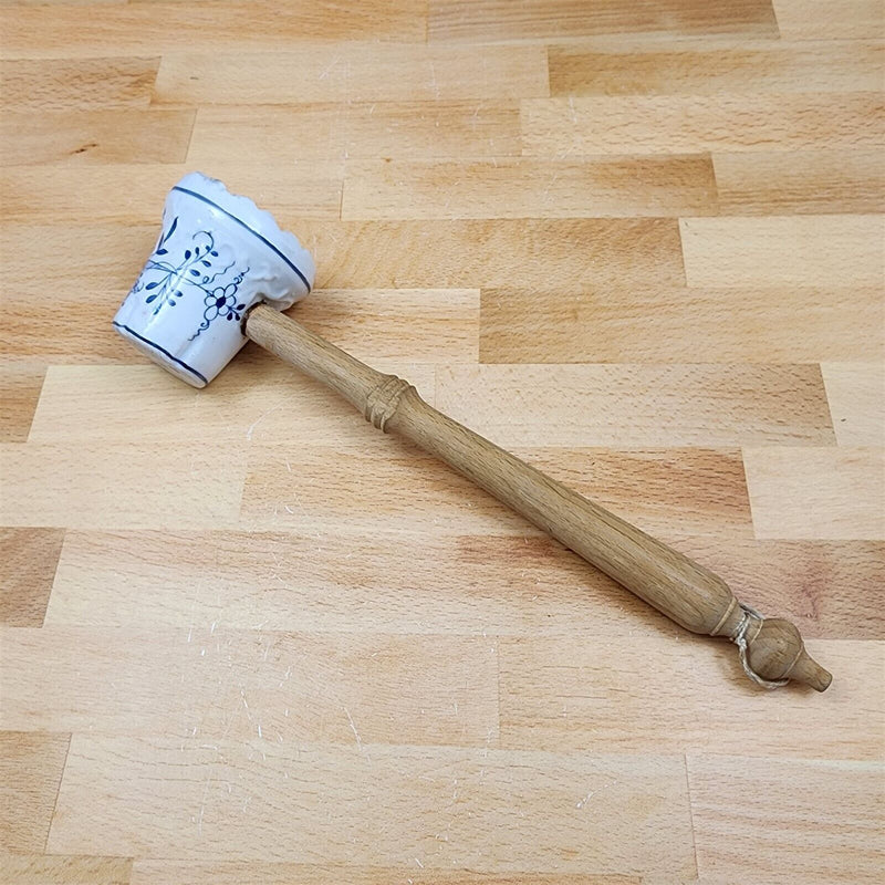 Load image into Gallery viewer, Meat Tenderizer Cobalt Blue White Onion Pattern Pounder With Wooden Handle 11"