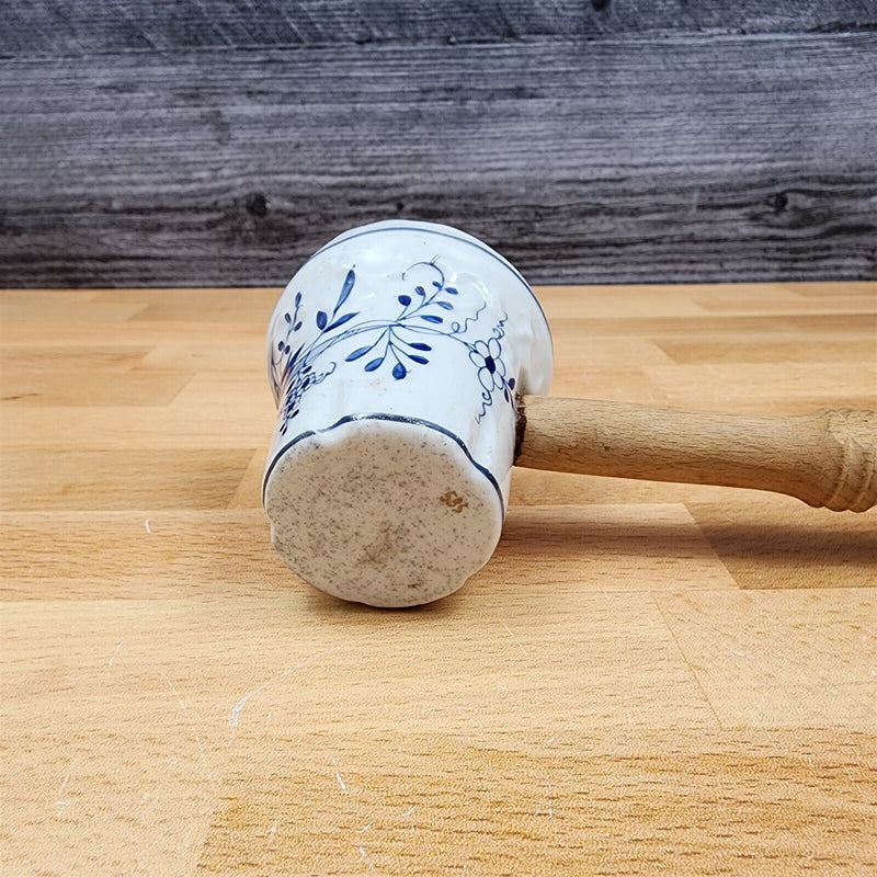 Load image into Gallery viewer, Meat Tenderizer Cobalt Blue White Onion Pattern Pounder With Wooden Handle 11"