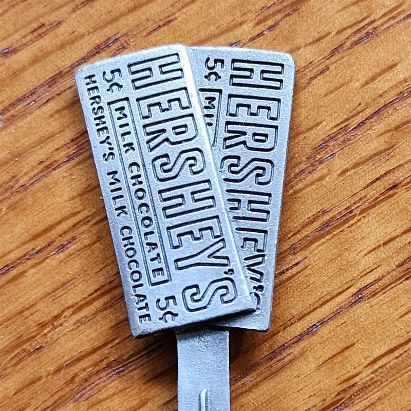 Load image into Gallery viewer, Hershey's Chocolate Factory Park Travel Collector Souvenir Spoon Pennsylvania 4"
