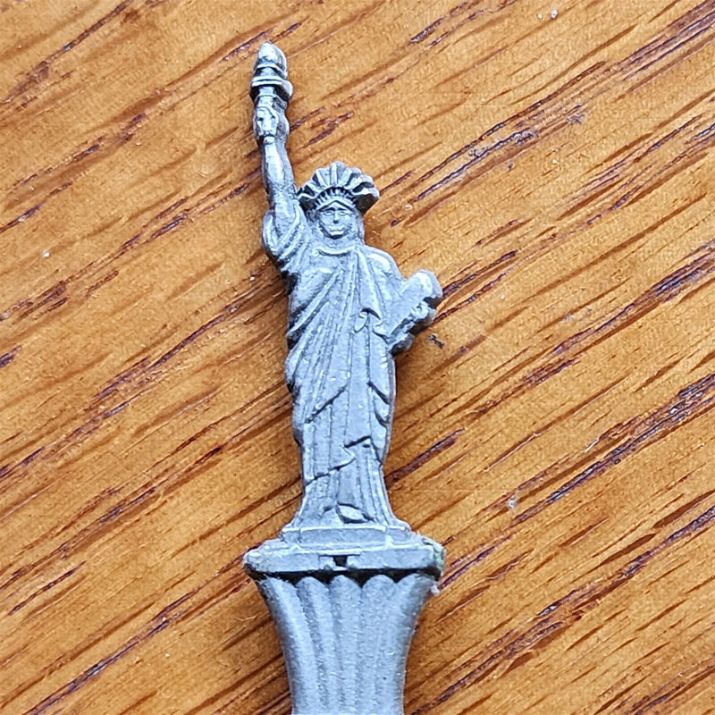 Load image into Gallery viewer, Statue of Liberty Monument Collectible Travel Souvenir Spoon 4" Pewter New York