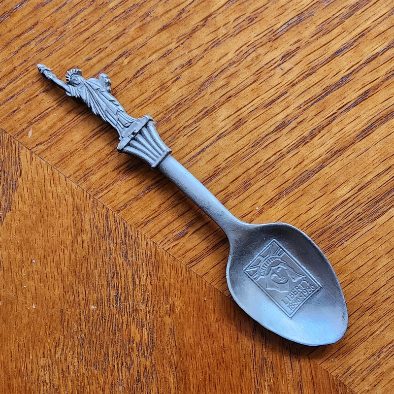 Load image into Gallery viewer, Statue of Liberty Monument Collectible Travel Souvenir Spoon 4" Pewter New York