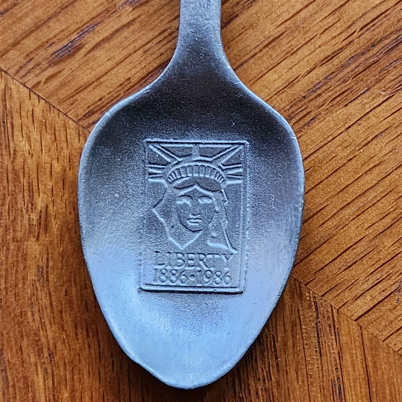 Load image into Gallery viewer, Statue of Liberty Monument Collectible Travel Souvenir Spoon 4" Pewter New York