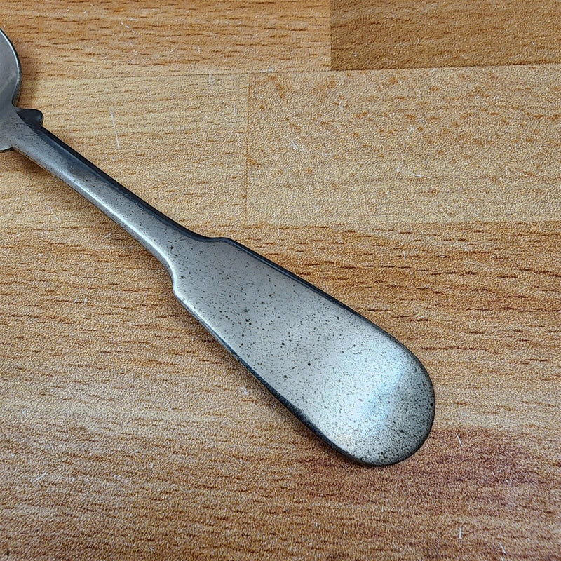 Load image into Gallery viewer, Fiddle Handle Wing Spoon by Bailey, Banks & Biddle Flatware 5 7/8"