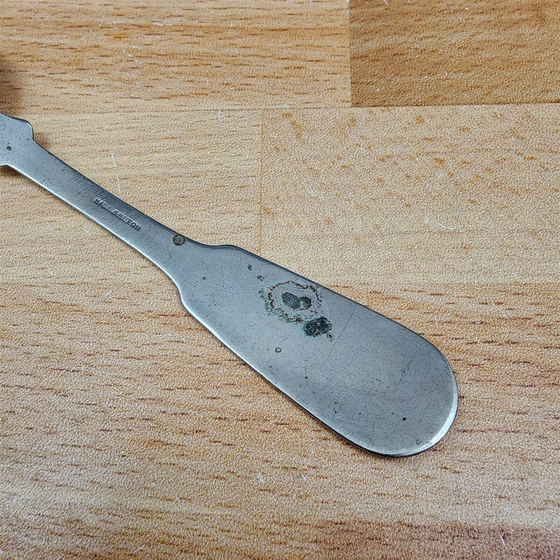Load image into Gallery viewer, Fiddle Handle Wing Spoon by Bailey, Banks & Biddle Flatware 5 7/8"