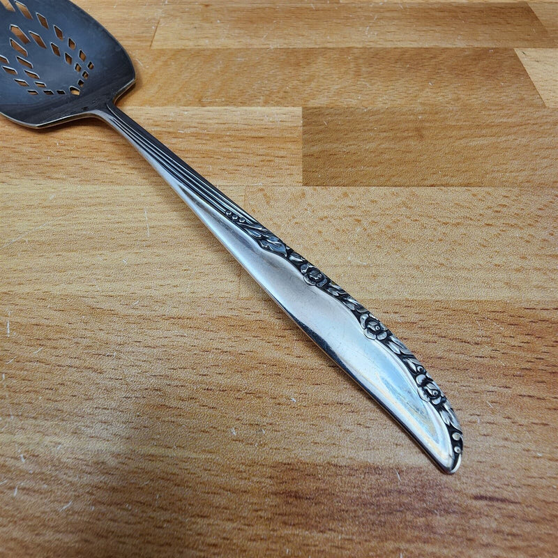 Load image into Gallery viewer, Solid Pierced Pie Server Brittany Rose Silverplate 1948 Flatware by Oneida 9.5"