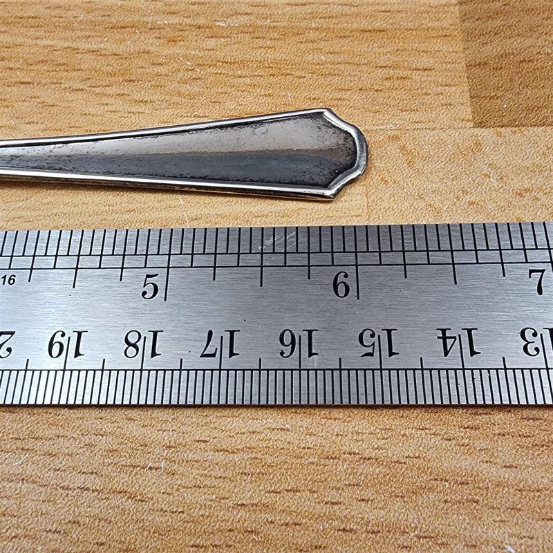 Load image into Gallery viewer, Salad Fork Mansfield Silverplate 1932 by Oneida Flatware 6in (15cm)