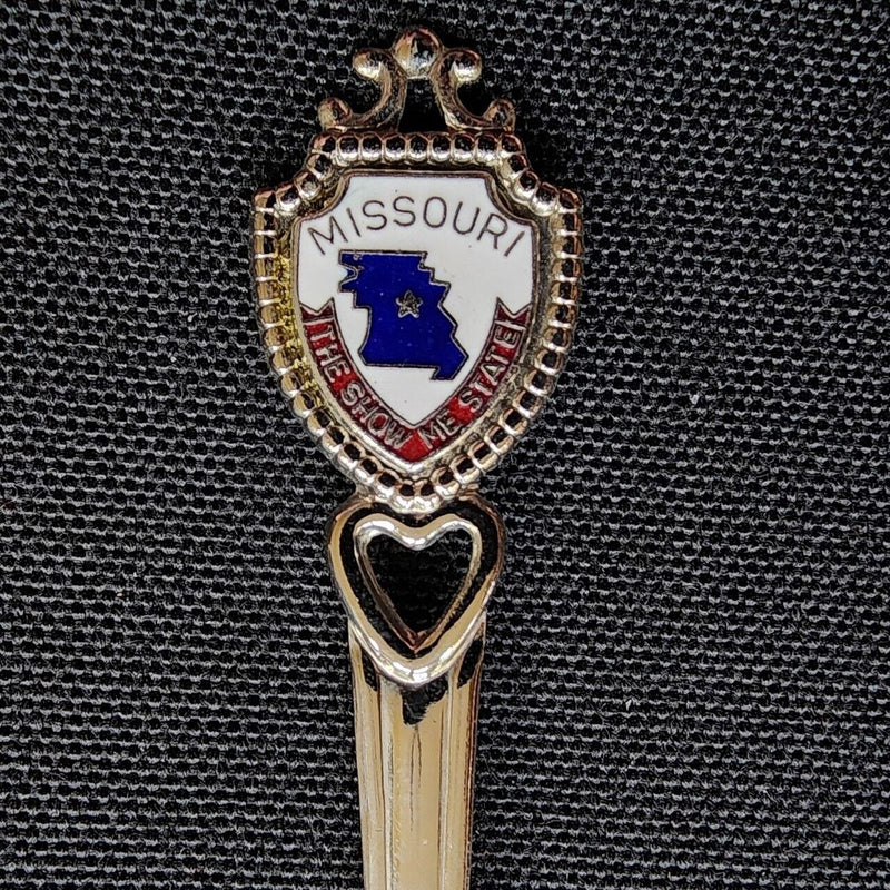 Load image into Gallery viewer, Missouri Show Me State Collectible Travel Souvenir Spoon 4.5" (11cm) Fort 1983