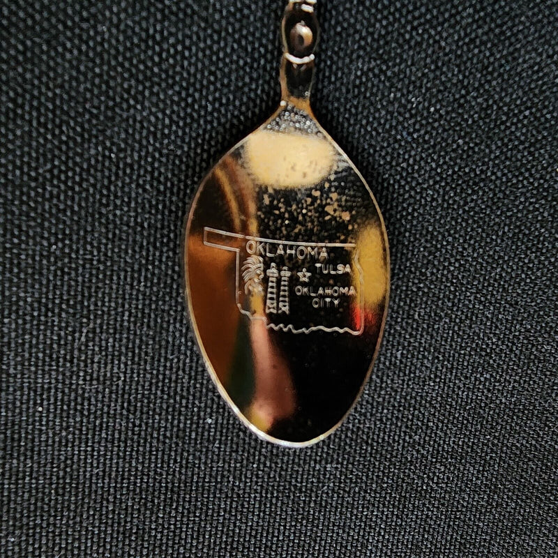 Load image into Gallery viewer, Will Rogers Memorial Oklahoma Collectible Travel Souvenir Spoon 4 1/2" Folklore