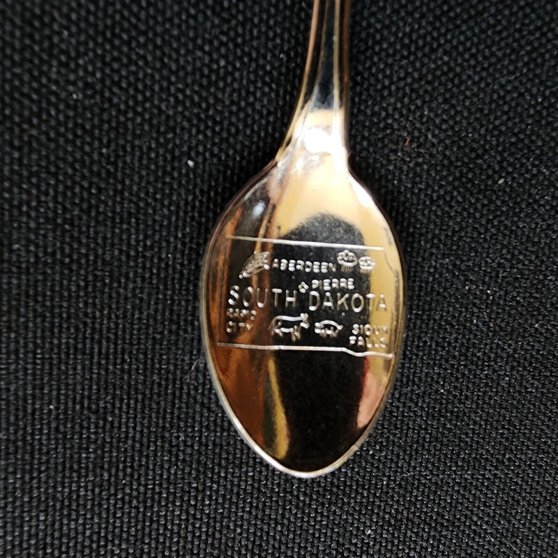 Load image into Gallery viewer, South Dakota State Collectible Travel Souvenir Spoon 3.5 in (9cm) with Pheasant