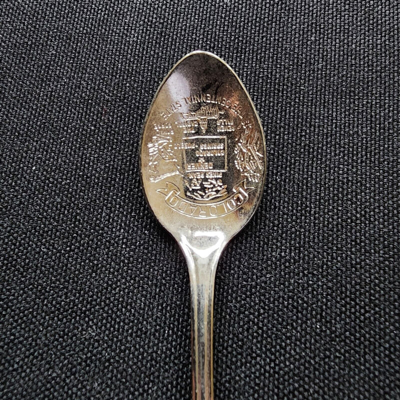Load image into Gallery viewer, Winter Park Collectible Souvenir Spoon 4.5" (11cm) with Down Hill Skier Dangler