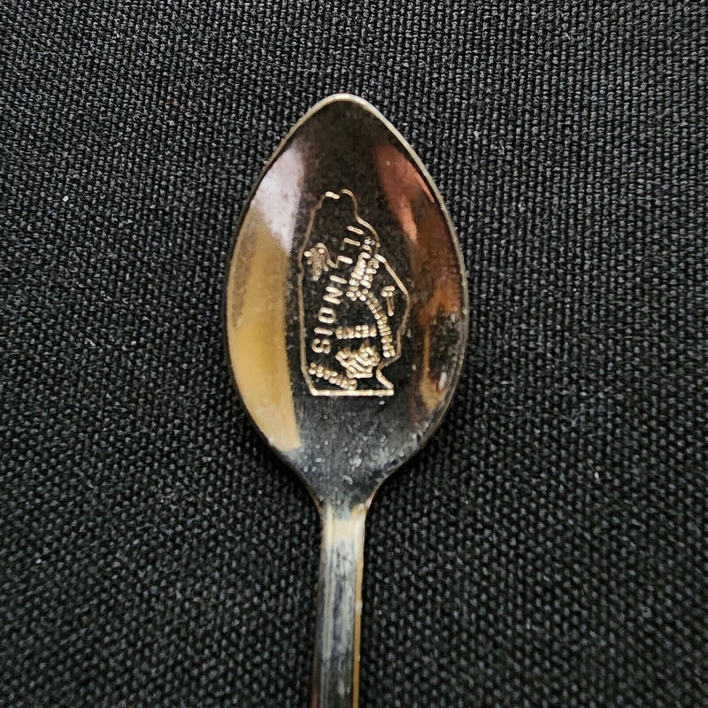 Load image into Gallery viewer, O'Hare Airport Chicago Collectible Travel Souvenir Spoon 4.5" Airplane Dangler