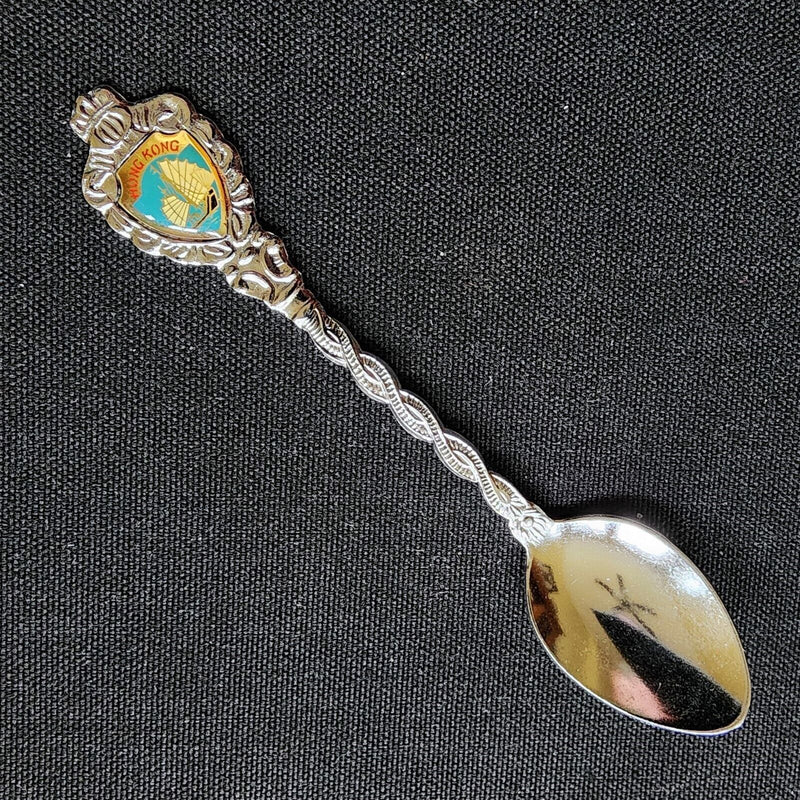 Load image into Gallery viewer, Hong Kong Collectible Souvenir Travel Spoon 4.75" Junk Chinese Sailing Ship VTG