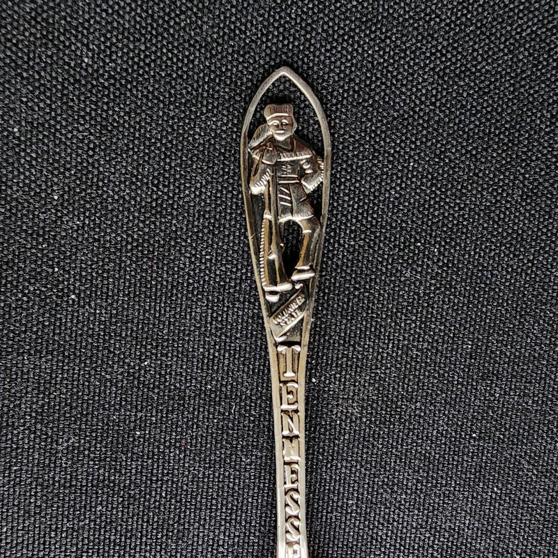 Load image into Gallery viewer, Tennessee Collectible Travel Souvenir Spoon Volunteer State with Davy Crockett