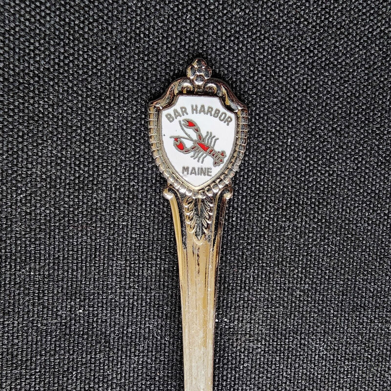 Load image into Gallery viewer, Bar Harbor Maine Collectible Souvenir Spoon 4.5" (11cm) Lobster