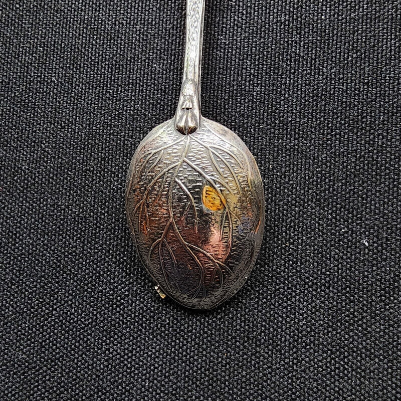 Load image into Gallery viewer, France Collectible Souvenir Spoon 4.5" (11cm)