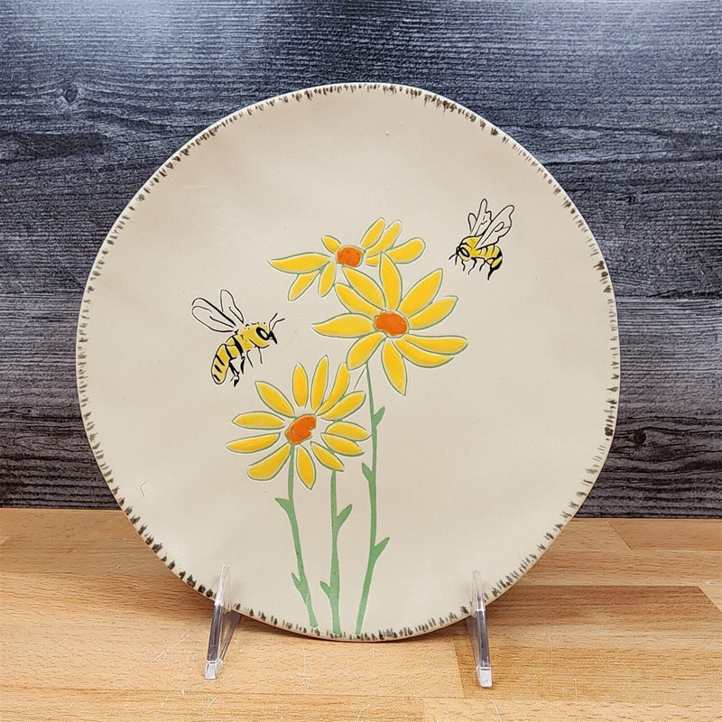 Load image into Gallery viewer, Spring Daisy with Bee's Floral Serving Salad Plate Embossed by Blue Sky 8"