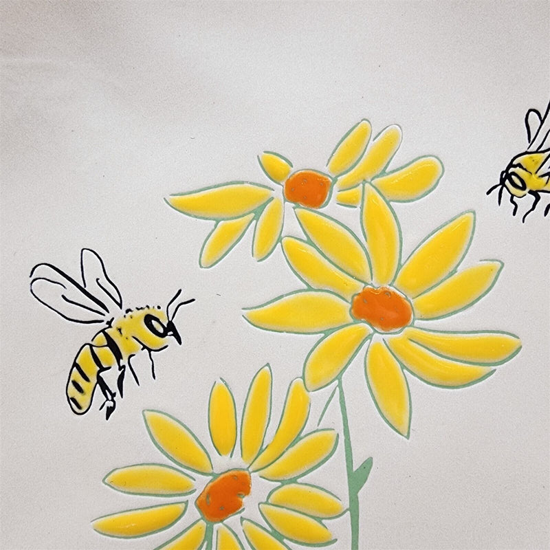 Load image into Gallery viewer, Spring Daisy with Bee's Floral Serving Salad Plate Embossed by Blue Sky 8"