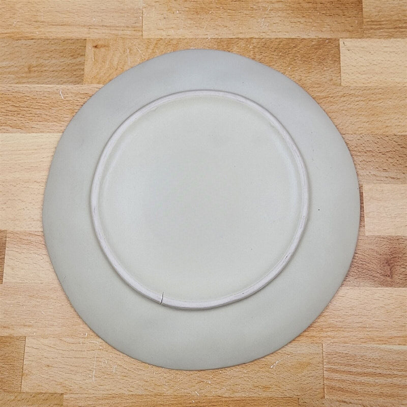 Load image into Gallery viewer, Spring Daisy with Bee's Floral Serving Salad Plate Embossed by Blue Sky 8"