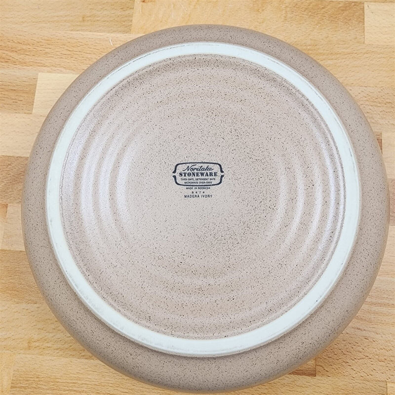 Load image into Gallery viewer, Noritake Madera Ivory Round Baker 9" Serving Bowl 8474 Stoneware Dinnerware