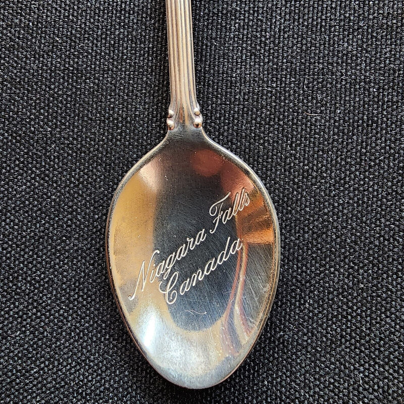 Load image into Gallery viewer, Niagara Falls Canada Collectible Souvenir Spoon 4in (10cm) Silver Plated