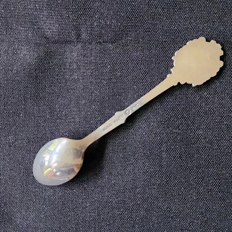 Load image into Gallery viewer, Japan Collector Souvenir Spoon 4 1/2" (11cm) Nickel Silver