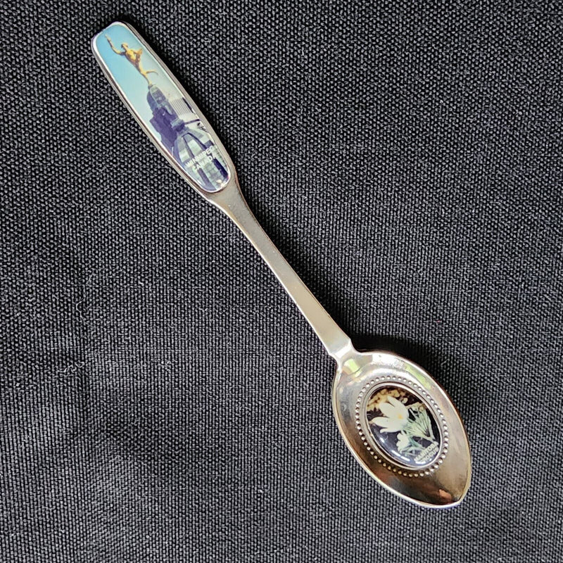 Load image into Gallery viewer, Winnipeg Canada Collectible Travel Souvenir Spoon Prairie Province Silver Plated