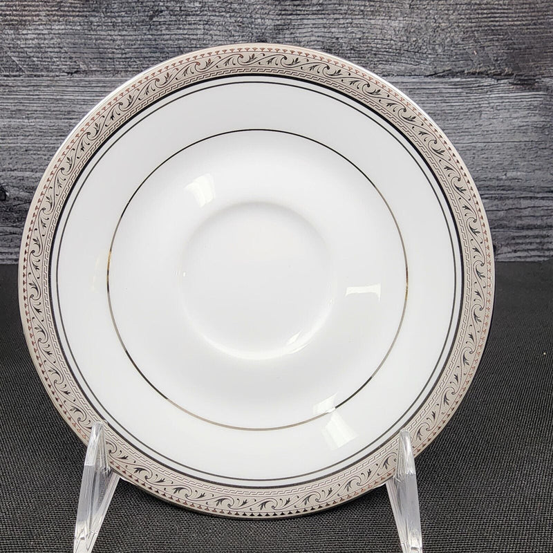 Load image into Gallery viewer, Noritake Legendary Crestwood Platinum Set of 4 Tea cup & Saucers 4166 Coffee Mug