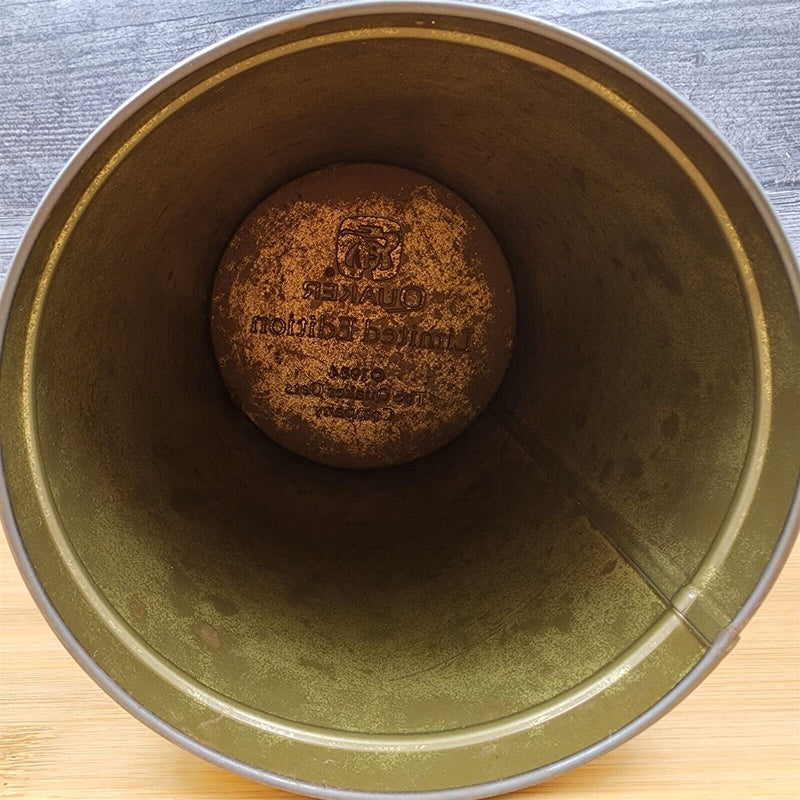 Load image into Gallery viewer, Vintage Quaker Oats Tin 1984 Limited Edition Pure Rolled White Oats Company